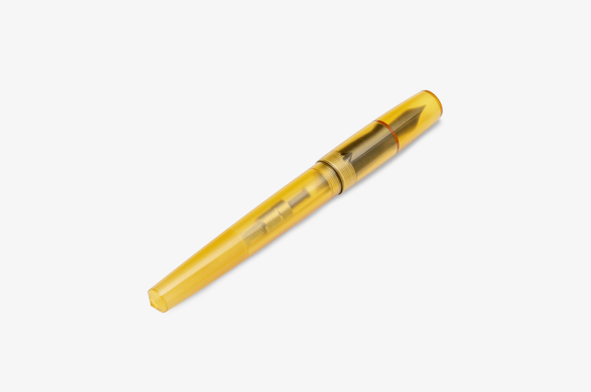 Gravitas Sentry Fountain Pen - Ultem