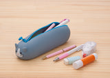 PuniLabo Lying Down Zipper Pouch - Penguin