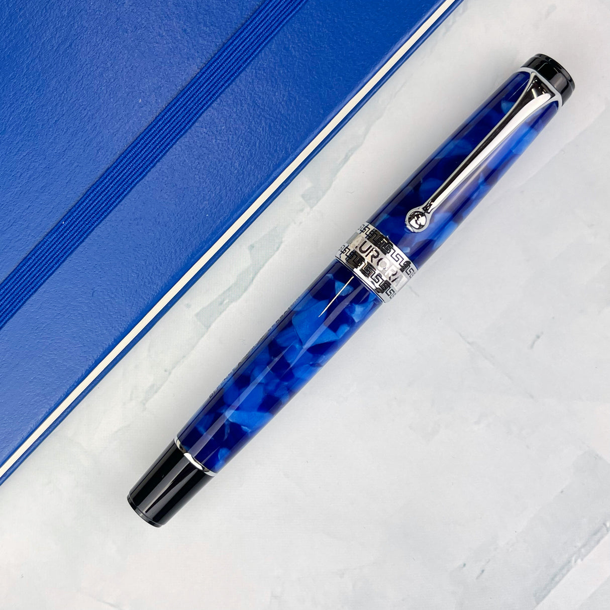 Aurora Optima Auroloide Fountain Pen - Blue with Chrome Trim